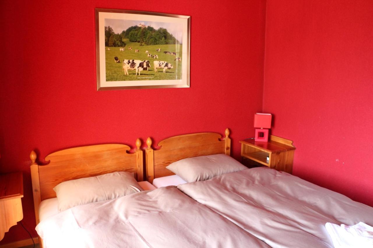 Auberge De L'Ange Albeuve Kültér fotó
