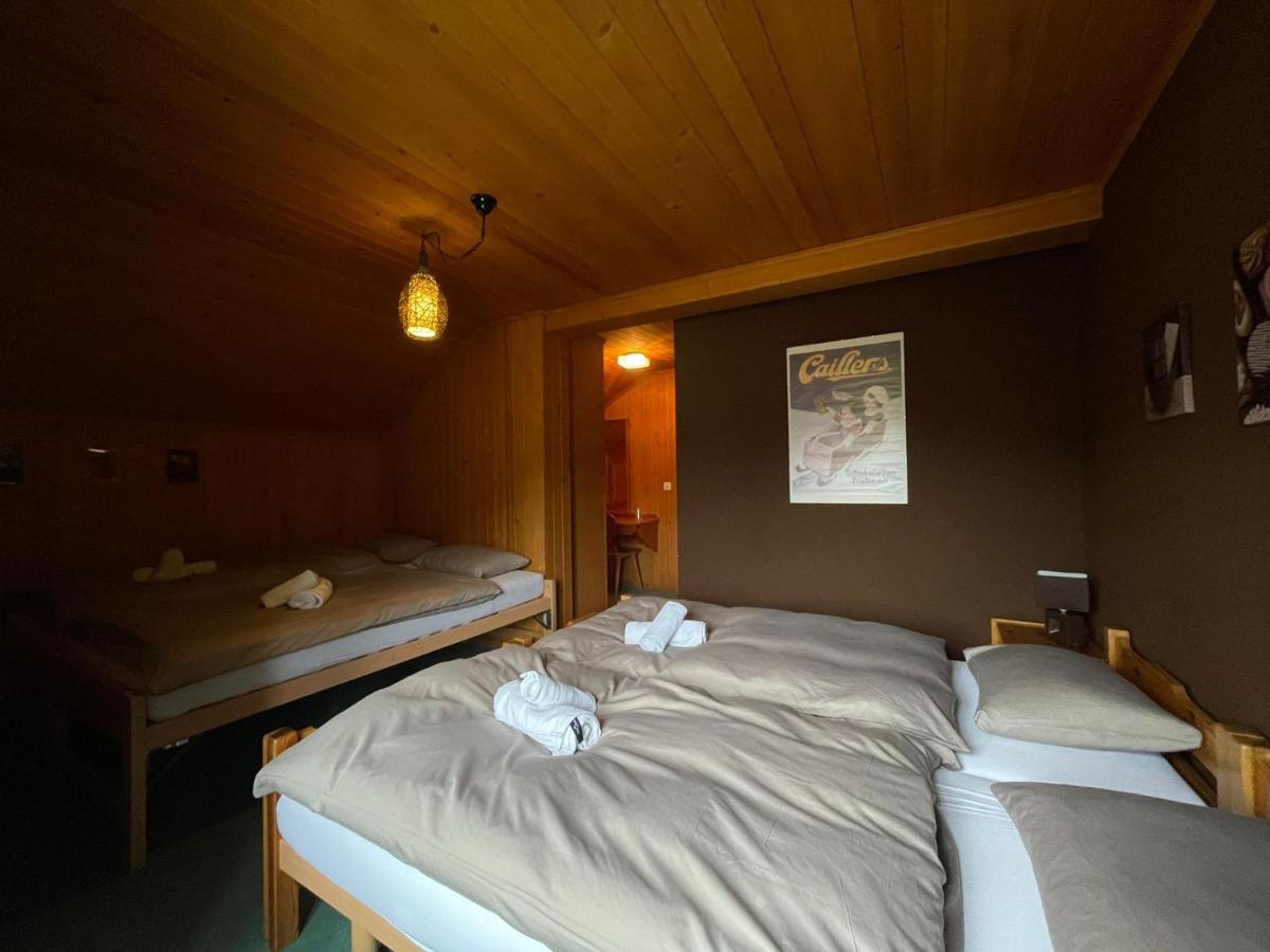 Auberge De L'Ange Albeuve Kültér fotó