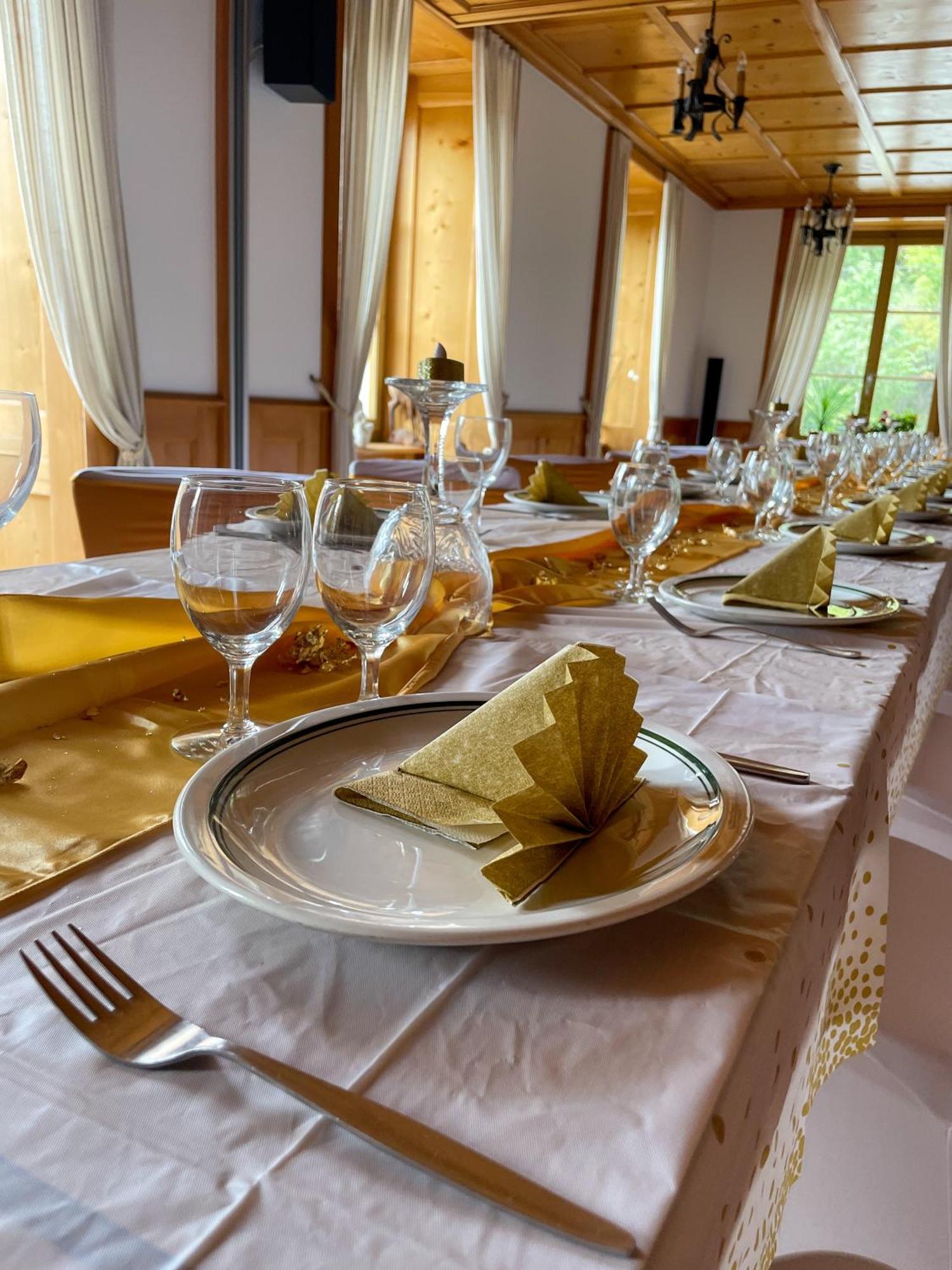 Auberge De L'Ange Albeuve Kültér fotó