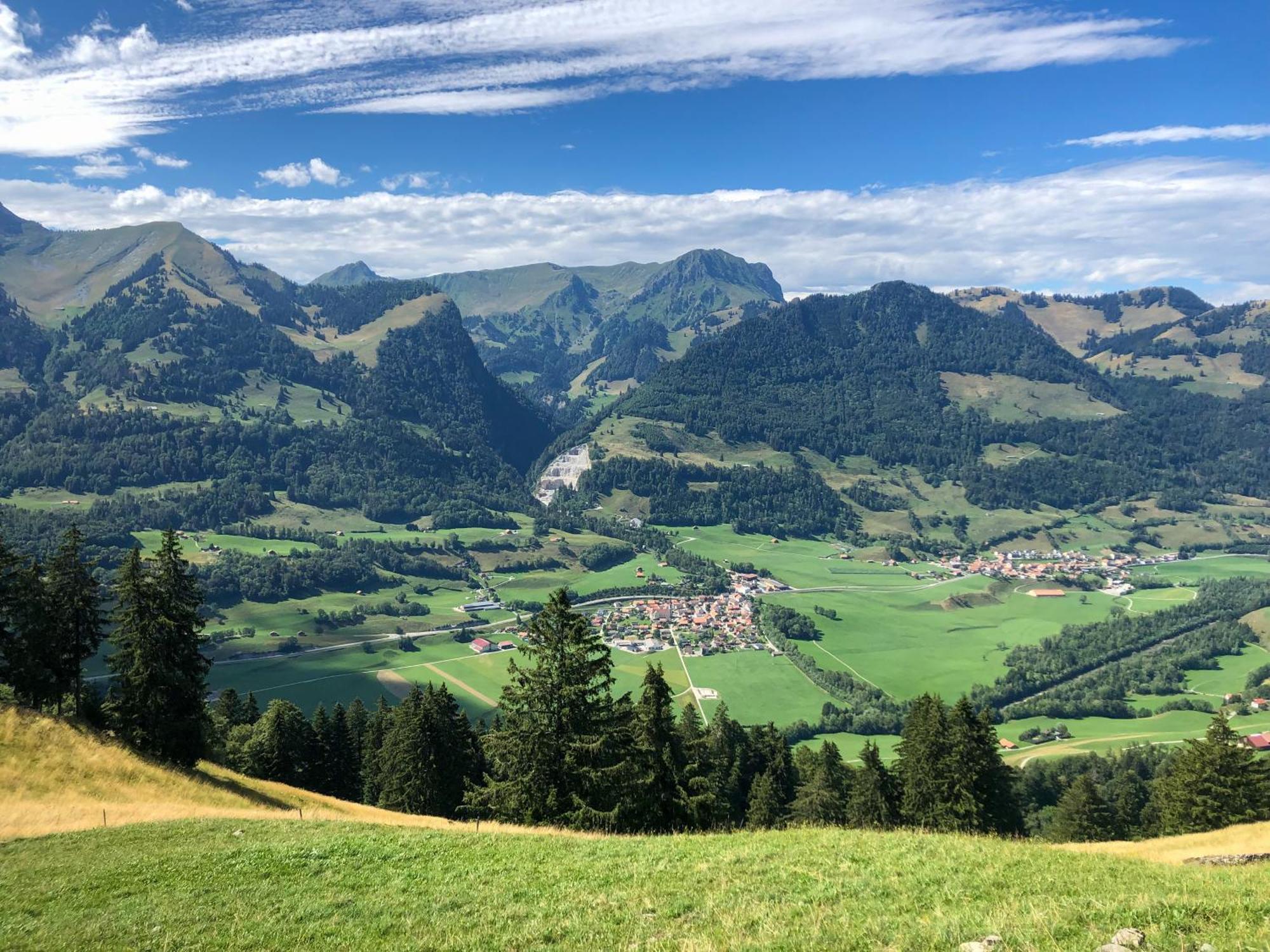 Auberge De L'Ange Albeuve Kültér fotó