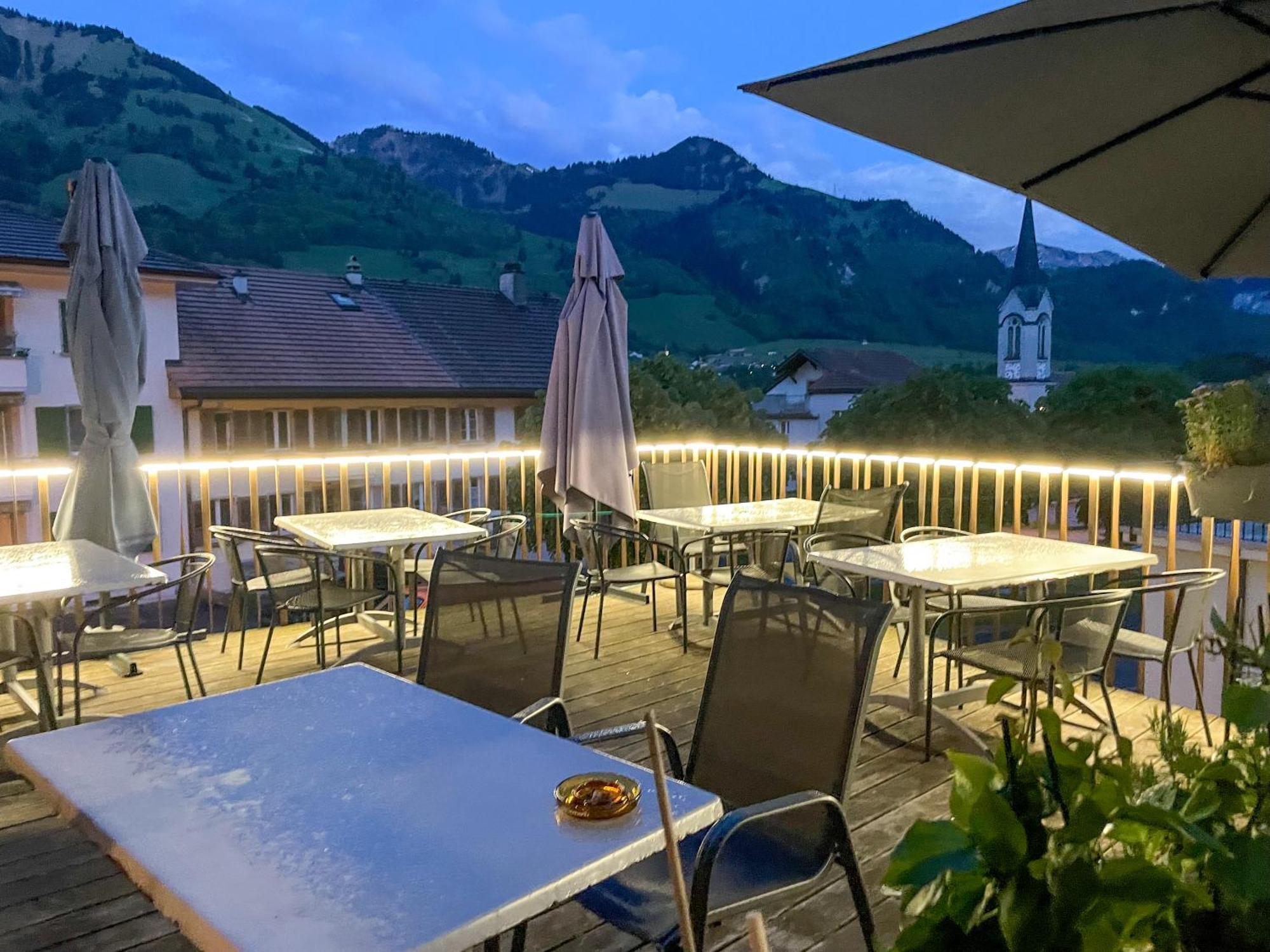 Auberge De L'Ange Albeuve Kültér fotó