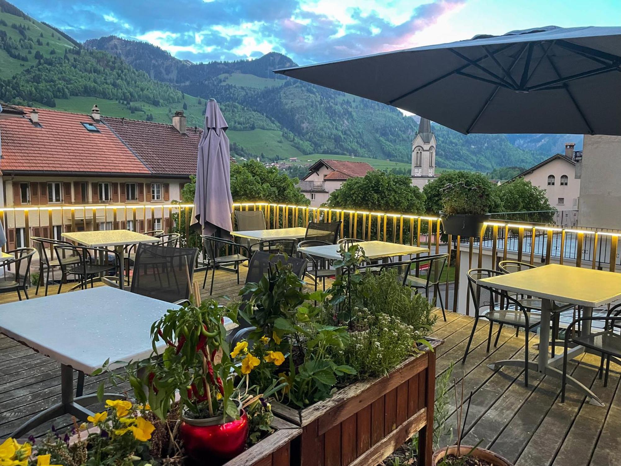 Auberge De L'Ange Albeuve Kültér fotó